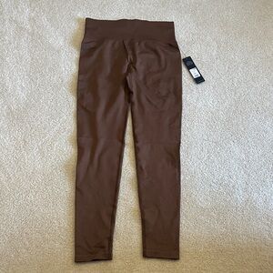 Fashion Nova - NOVA SPORT Brown Leggings